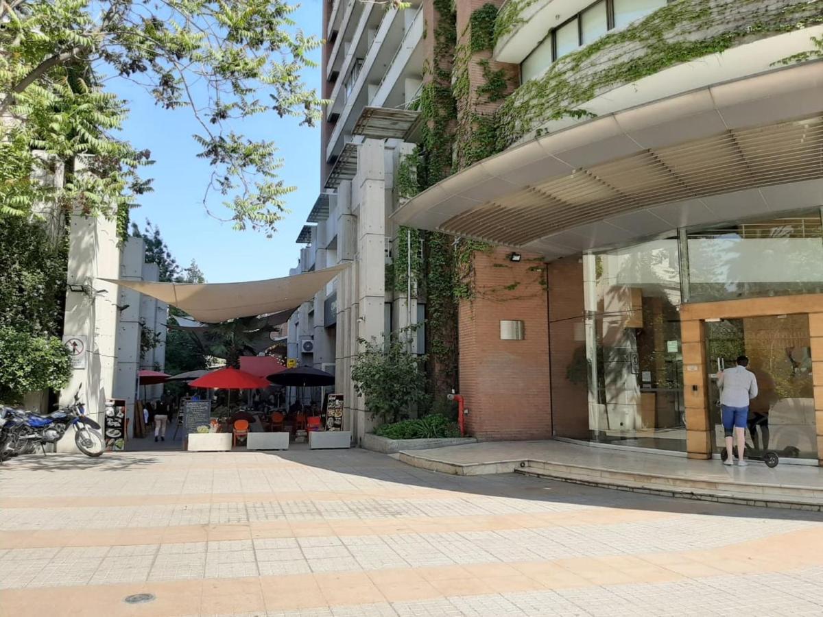 Departamento Amoblado Providencia Santiago Exterior photo